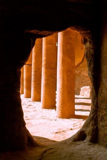 columns in petra,jordan