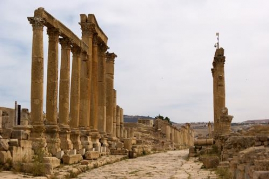 long colonnaded street in antique town jerash in jordan