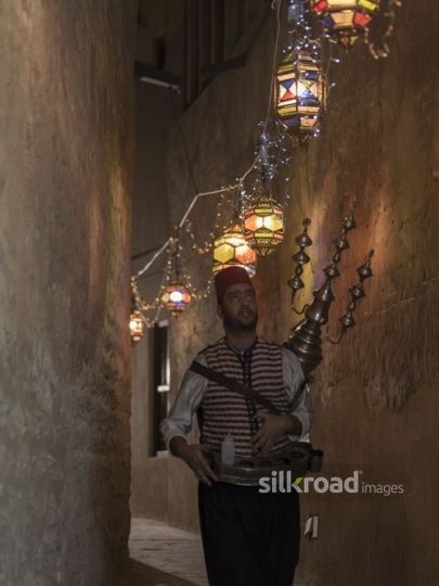 Middle Eastern Ramadan drink seller|-
