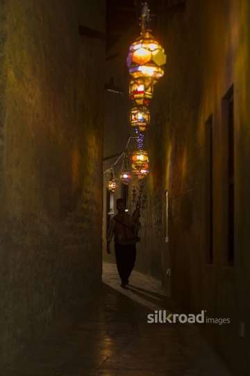 Middle Eastern Ramadan Drink Seller|-
