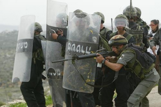 israeli troops