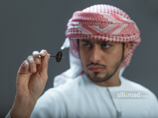 Emirati aiming at target