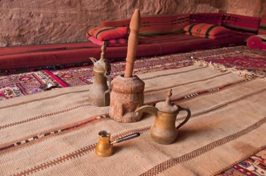 beduin coffee grinding tools