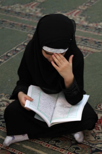 Reciting Quran