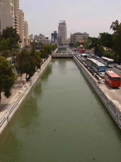 modern tall building in damasc