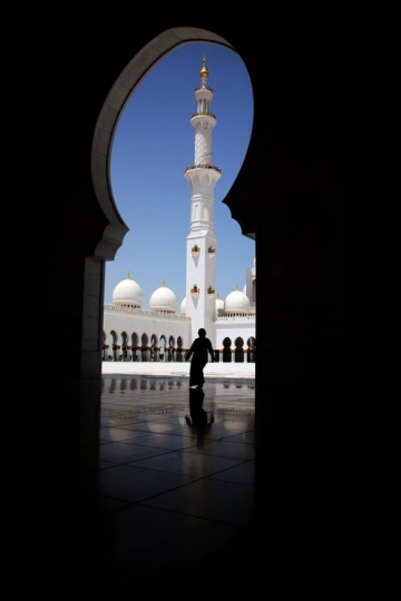 Mosque y
