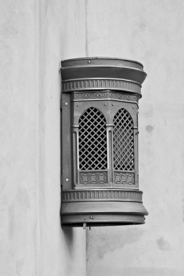 Arabesque Lamp