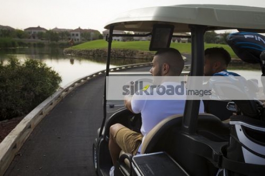 1804-ET-Golf