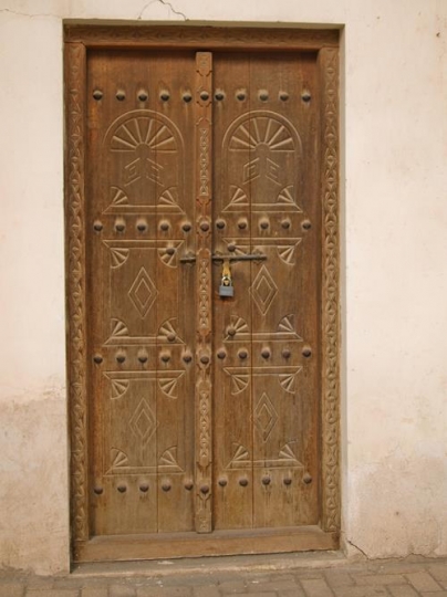 Sealed oriental door