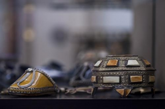 Antiques 