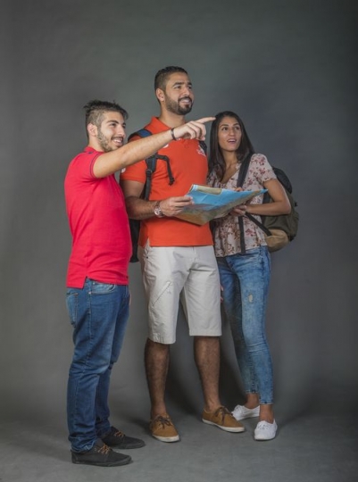 Group of Middle Eastern expats traveling together|-